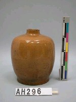 藏品(土黃釉小口罐)的圖片